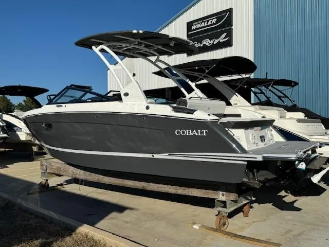 Slide: The Image of Cobalt R6 2025 - 3