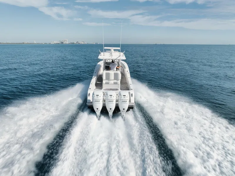 Slide: The Image of 2020 Invincible Open Fisherman boat speeding on open water, leaving a wake behind. - 12