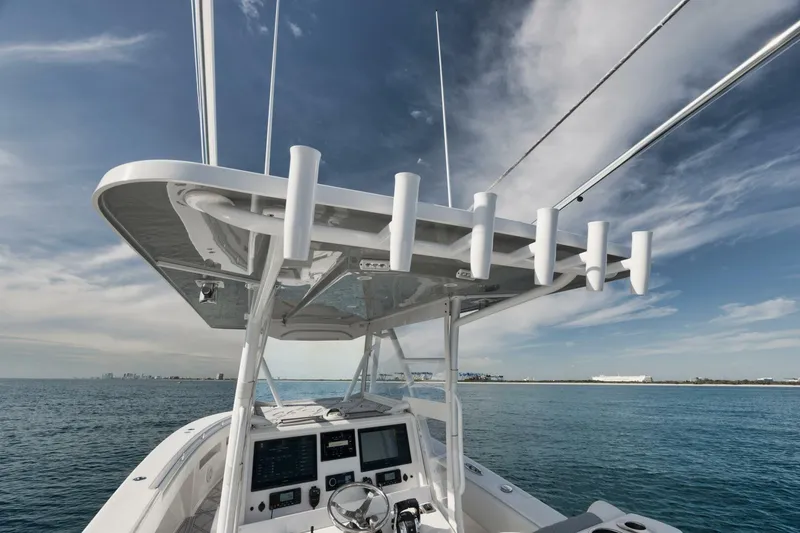 Slide: The Image of 2020 Invincible Open Fisherman boat on calm sea with clear sky. - 30