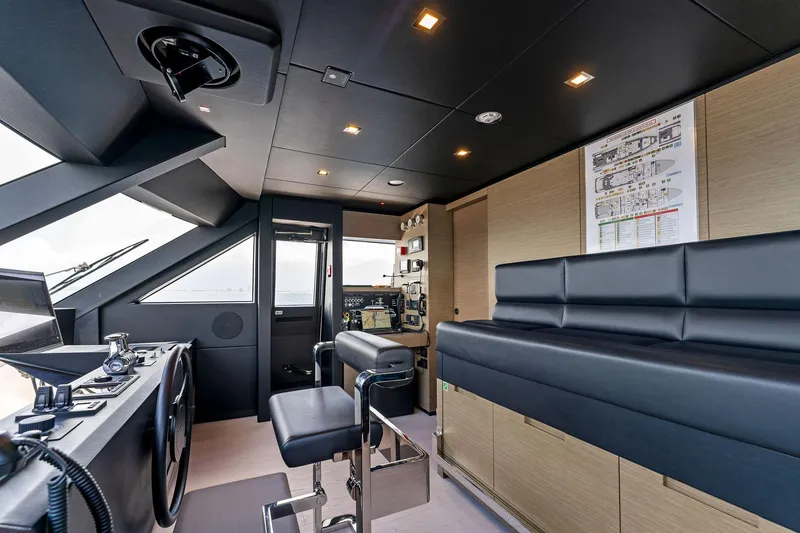 Slide: The Image of Custom Navetta 33 2024 - 56