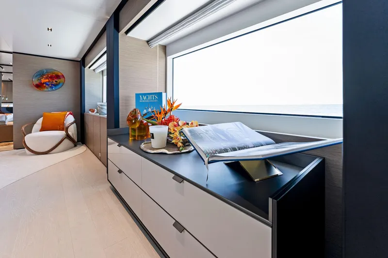 Slide: The Image of Custom Navetta 33 2024 - 73