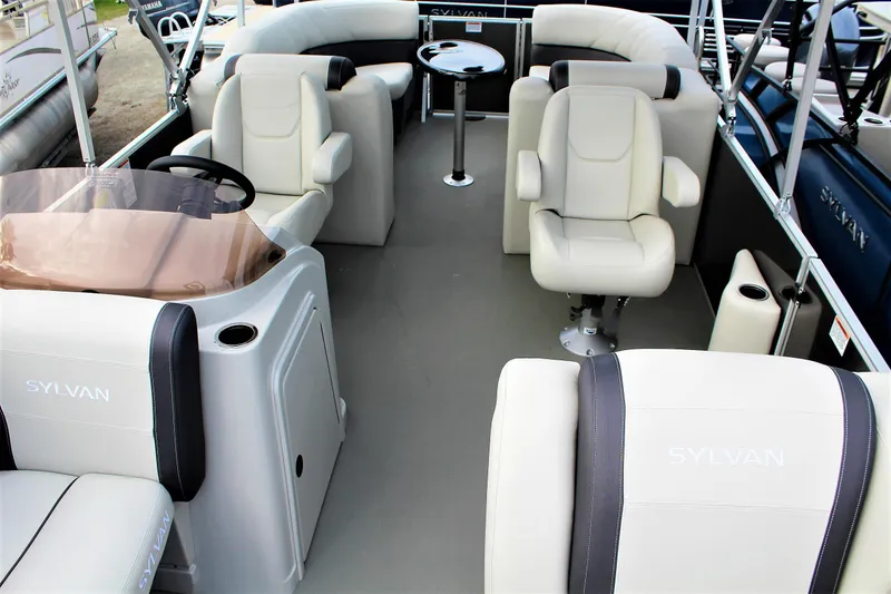 Slide: The Image of Sylvan Mirage 822 LZ - 4