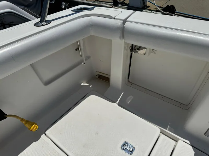 Slide: The Image of Tiara 3100 Open 2000 - 51