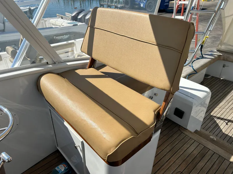 Slide: The Image of Miller Marine 36 Express 2006 - 51