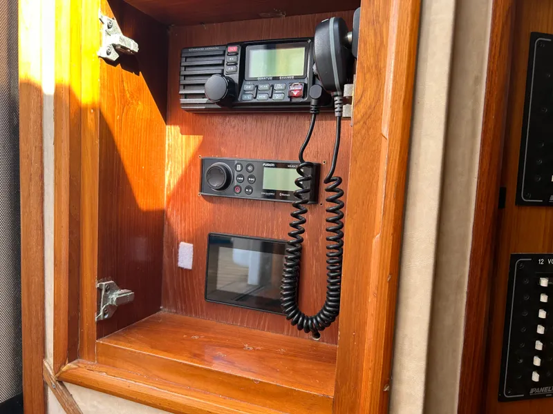 Slide: The Image of Miller Marine 36 Express 2006 - 58