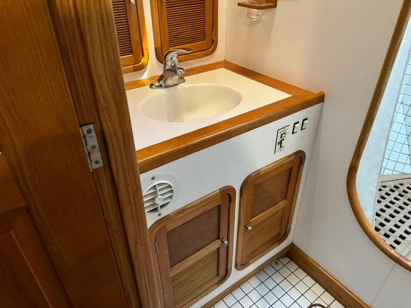 Slide: The Image of Seaton Ross 56 Trawler 1989 - 101