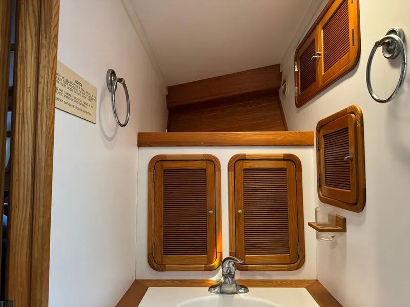 Slide: The Image of Seaton Ross 56 Trawler 1989 - 105