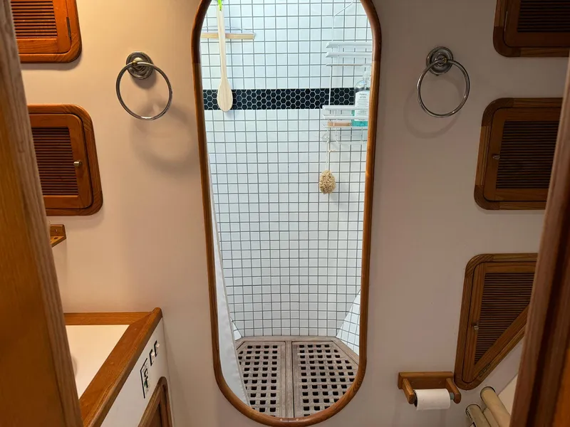 Slide: The Image of Seaton Ross 56 Trawler 1989 - 109