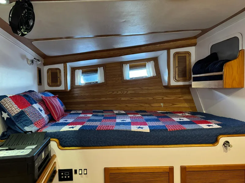 Slide: The Image of Seaton Ross 56 Trawler 1989 - 111