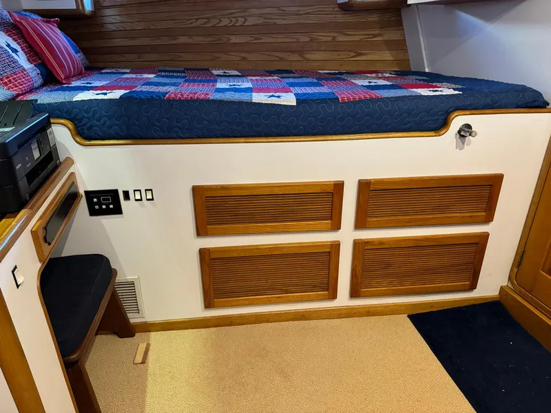 Slide: The Image of Seaton Ross 56 Trawler 1989 - 112