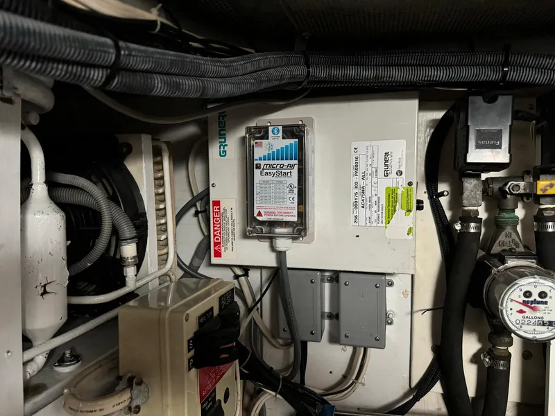 Slide: The Image of Seaton Ross 56 Trawler 1989 - 126