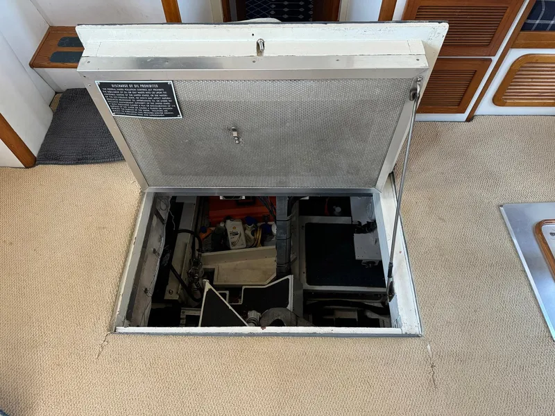 Slide: The Image of Seaton Ross 56 Trawler 1989 - 130