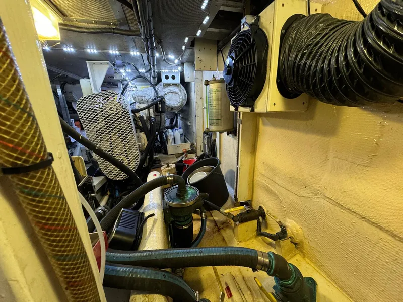 Slide: The Image of Seaton Ross 56 Trawler 1989 - 154