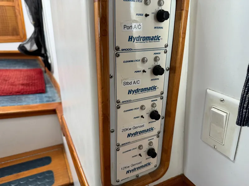 Slide: The Image of Seaton Ross 56 Trawler 1989 - 61