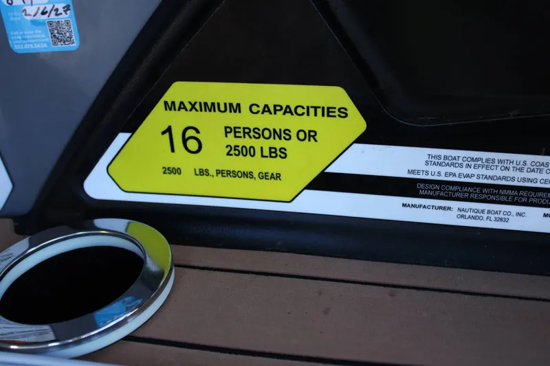 Slide: The Image of Nautique G23 2021 - 12