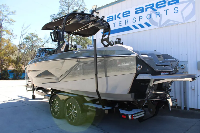 Slide: The Image of Nautique G23 2021 - 20