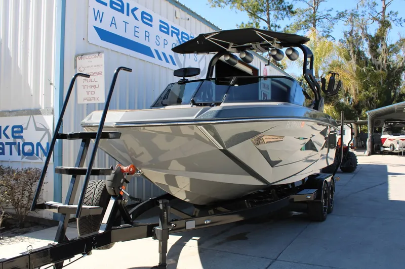 Slide: The Image of Nautique G23 2021 - 3