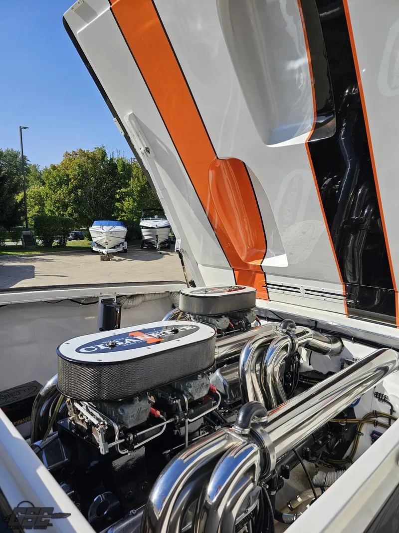 Slide: The Image of Cigarette 36 Gladiator 2003 - 100