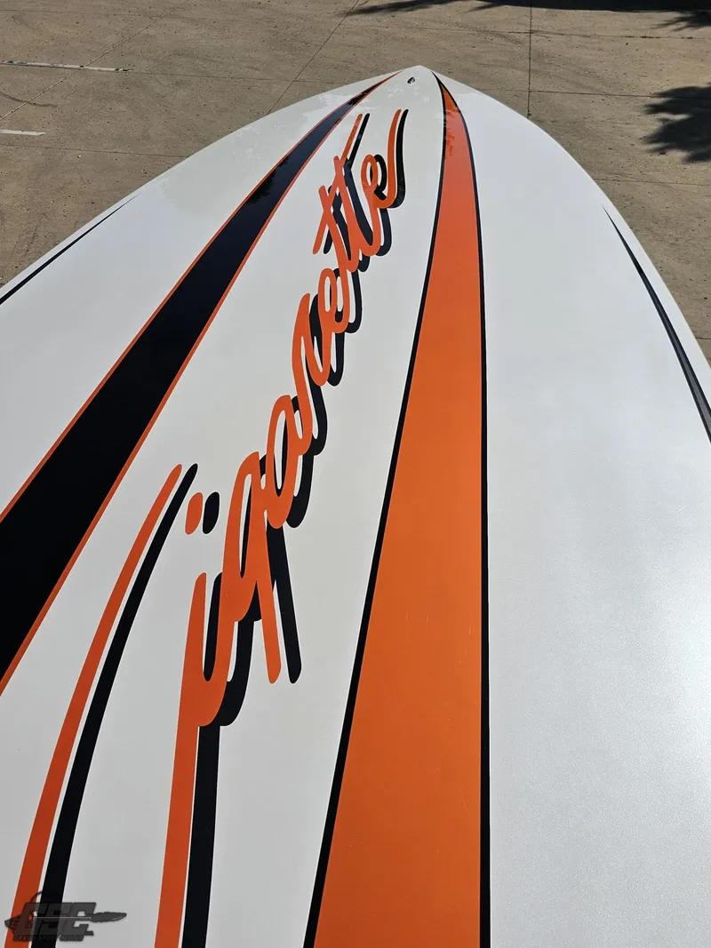 Slide: The Image of Cigarette 36 Gladiator 2003 - 76