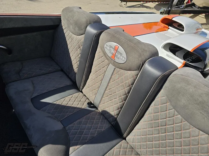 Slide: The Image of Cigarette 36 Gladiator 2003 - 87