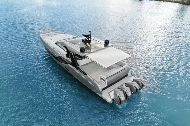 Slide: The Image of Azimut Verve 2023 - 7