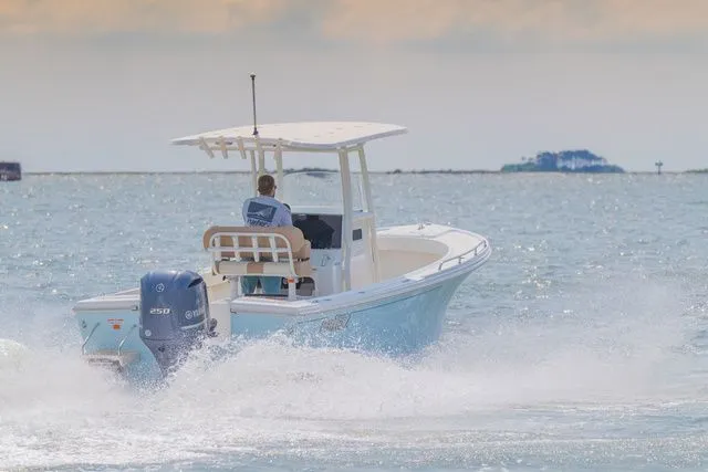 Slide: The Image of Parker Marine 2300 Special Edition 2026 - 23