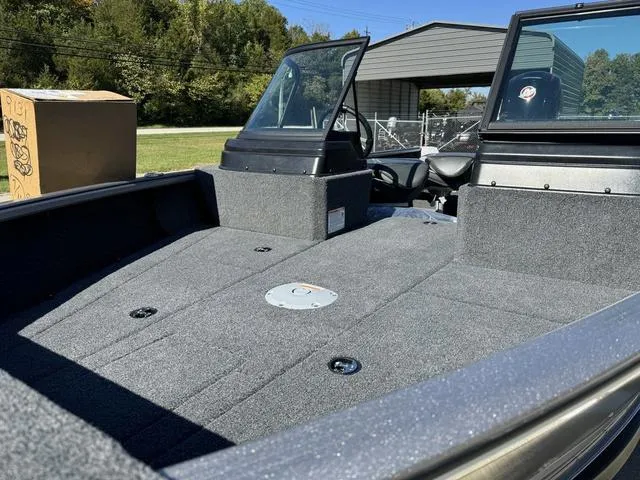 Slide: The Image of Lund 1875 Impact XS Sport 2025 - 17