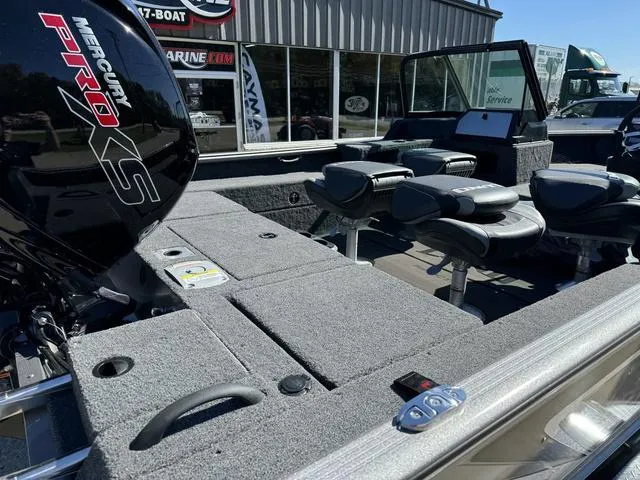 Slide: The Image of Lund 1875 Impact XS Sport 2025 - 5