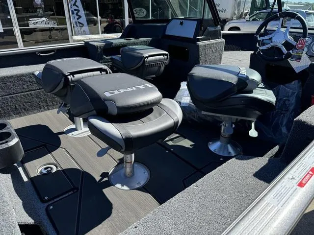 Slide: The Image of Lund 1875 Impact XS Sport 2025 - 6