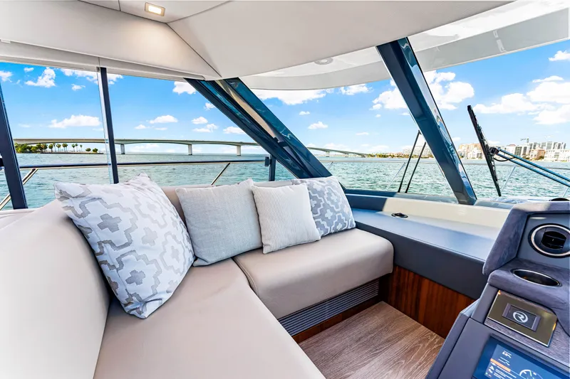 Slide: The Image of Riviera 5400 Sport Yacht 2025 - 69