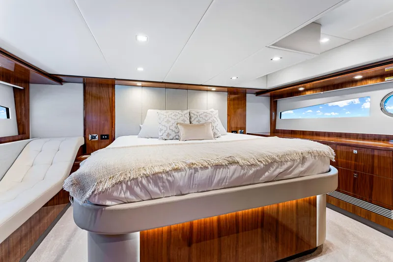 Slide: The Image of Riviera 5400 Sport Yacht 2025 - 72