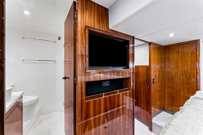 Slide: The Image of Riviera 5400 Sport Yacht 2025 - 77