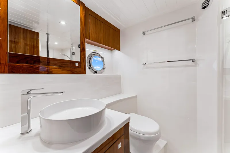 Slide: The Image of Riviera 5400 Sport Yacht 2025 - 78