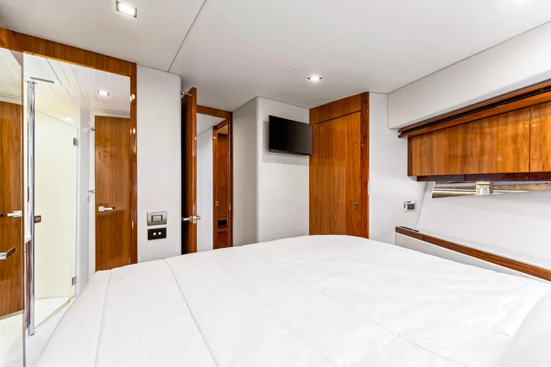 Slide: The Image of Riviera 5400 Sport Yacht 2025 - 84