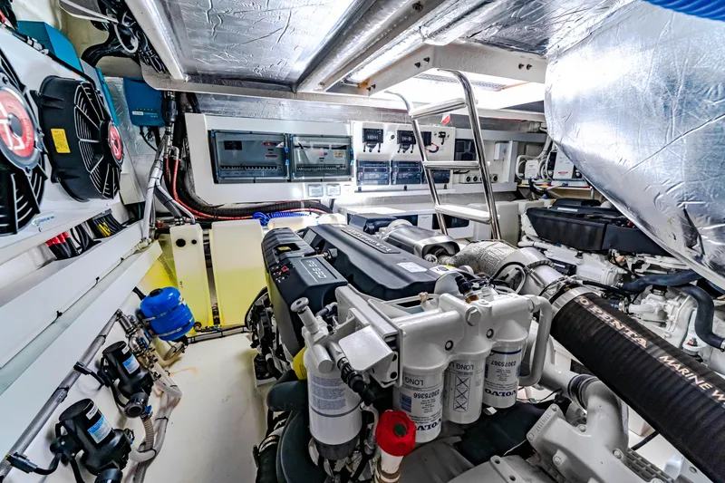 Slide: The Image of Riviera 5400 Sport Yacht 2025 - 94