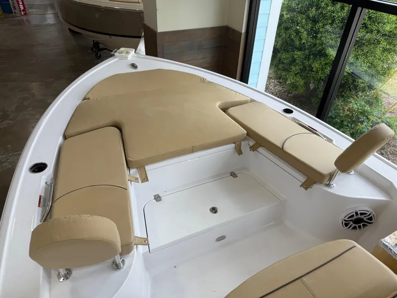 Slide: The Image of Sportsman Masters 227 Bay Boat 2025 - 4