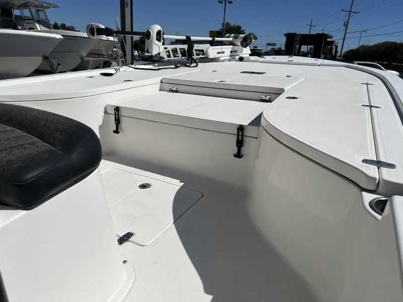 Slide: The Image of Sea Born FX 24 2015 - 8