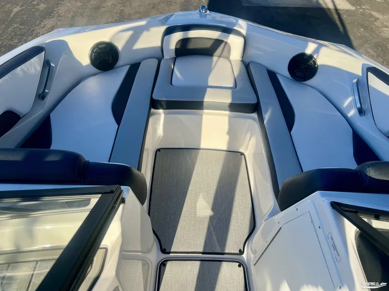 Slide: The Image of 2025 Yamaha Boats AR195 interior with sleek seating and modern design. - 5