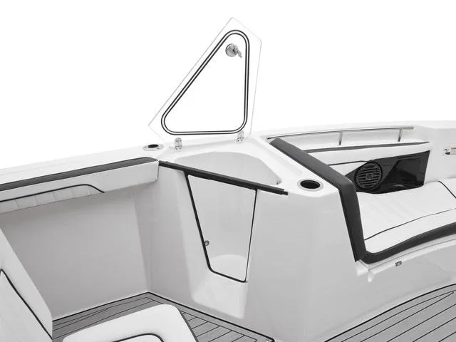 Slide: The Image of Yamaha 252 FSH Sport 2025 - 7