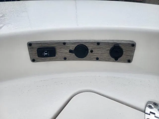 Slide: The Image of Carolina 19 Ultra Elite 2022 - 11