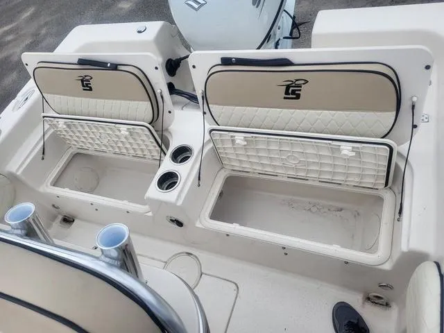 Slide: The Image of Carolina 19 Ultra Elite 2022 - 24