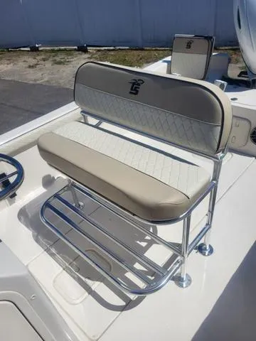 Slide: The Image of Carolina 23 LS 2022 - 19