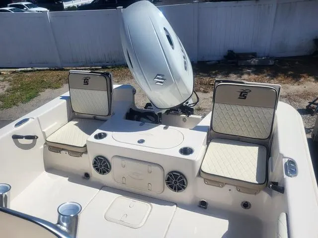 Slide: The Image of Carolina 23 LS 2022 - 21