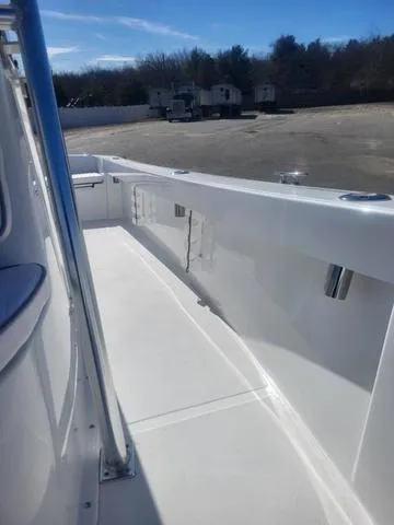 Slide: The Image of Maritime 233 Defiant 2024 - 14