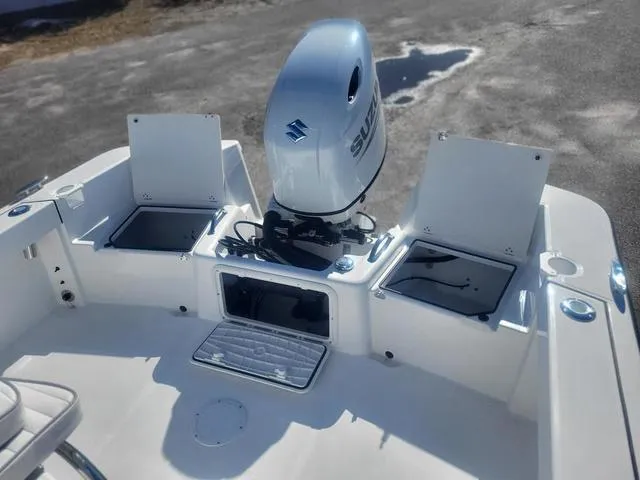 Slide: The Image of Maritime 233 Defiant 2024 - 31