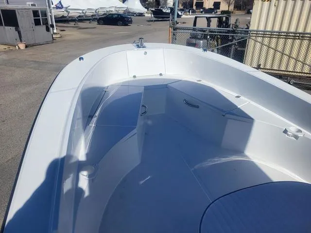 Slide: The Image of Maritime 233 Defiant 2024 - 7