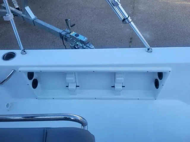 Slide: The Image of NauticStar 194 Bay 2024 - 21