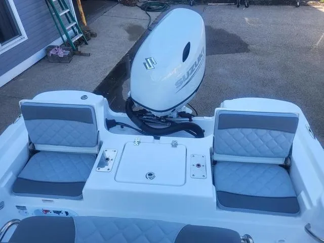 Slide: The Image of NauticStar 194 Bay 2024 - 24