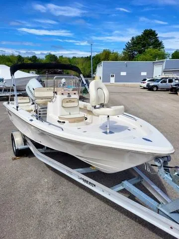 Slide: The Image of Sea Chaser 21 LX 2022 - 9