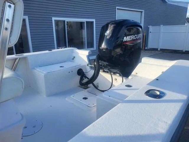 Slide: The Image of May-Craft 1800 Center Console 2022 - 11